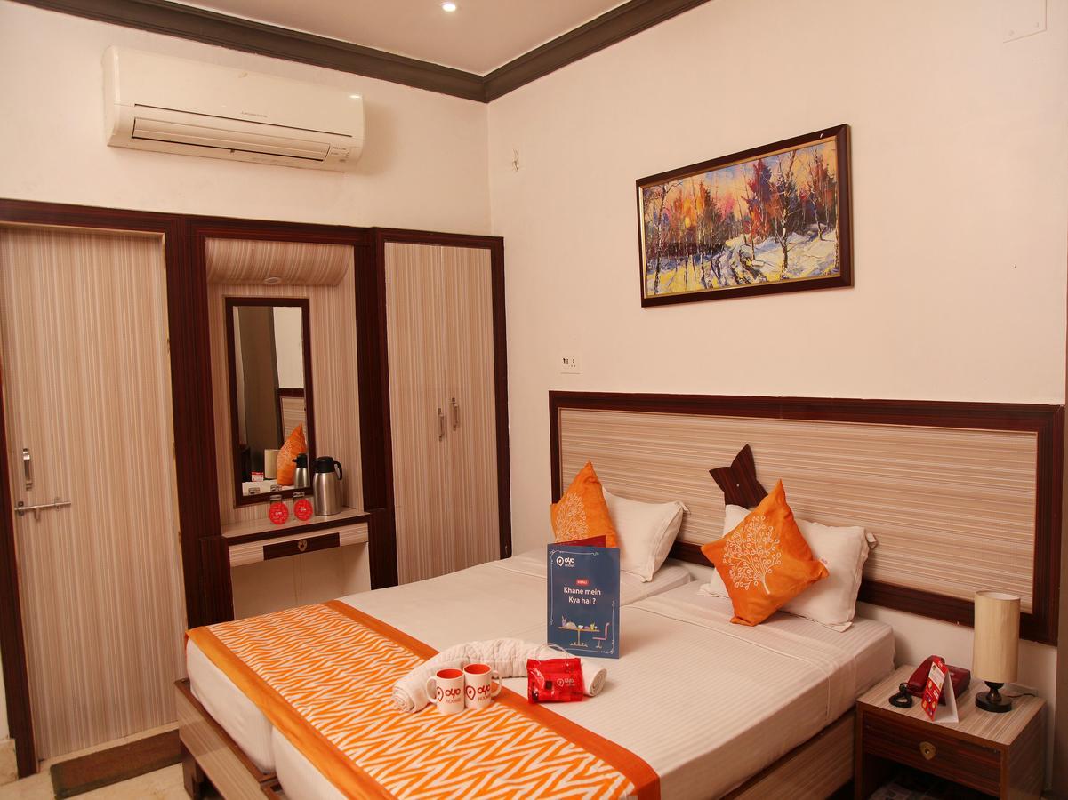 Hotel Lara India Váránaszi Kültér fotó