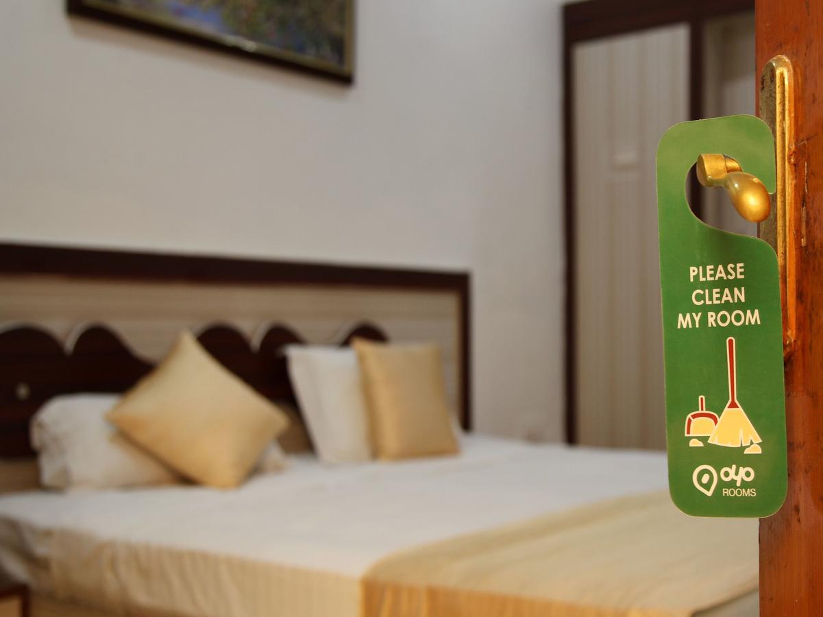 Hotel Lara India Váránaszi Kültér fotó